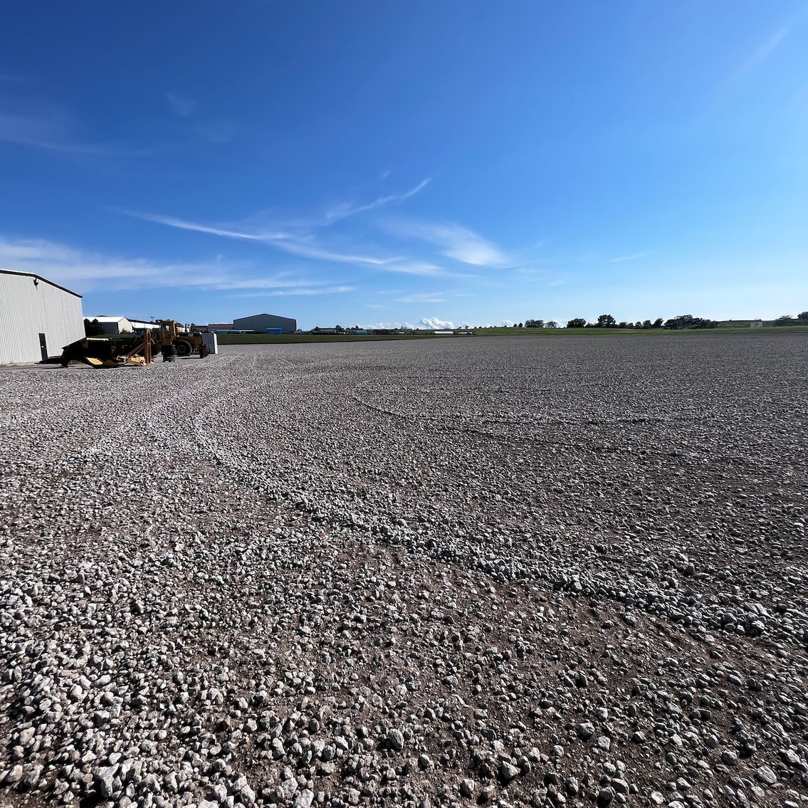 Image for TREMENDOUS HIGH VISIBILITY COMMERCIAL PROPERTY NO RESERVE LIVE AUCTION