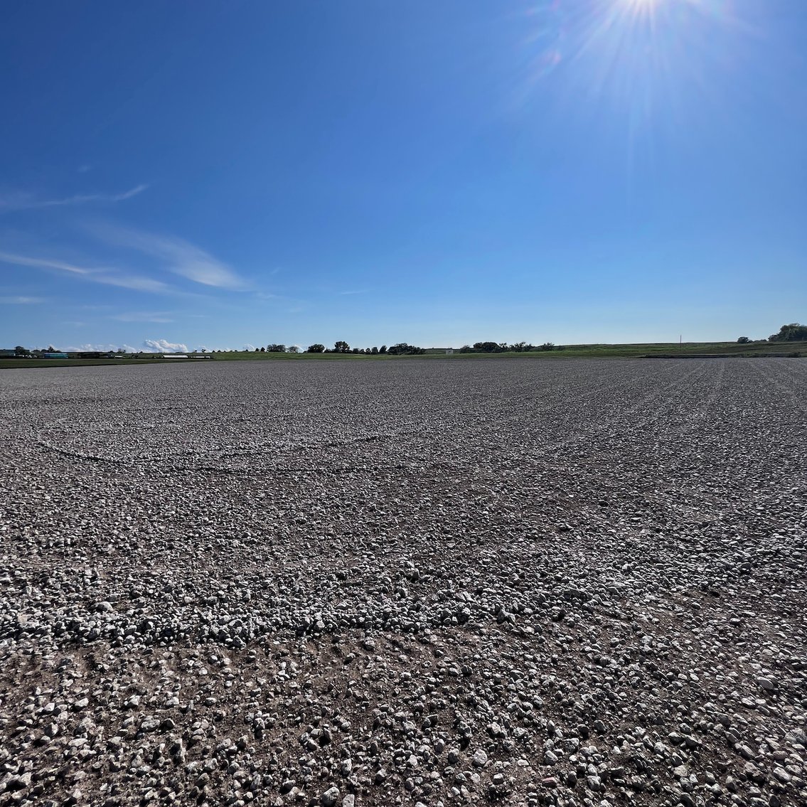 Image for TREMENDOUS HIGH VISIBILITY COMMERCIAL PROPERTY NO RESERVE LIVE AUCTION