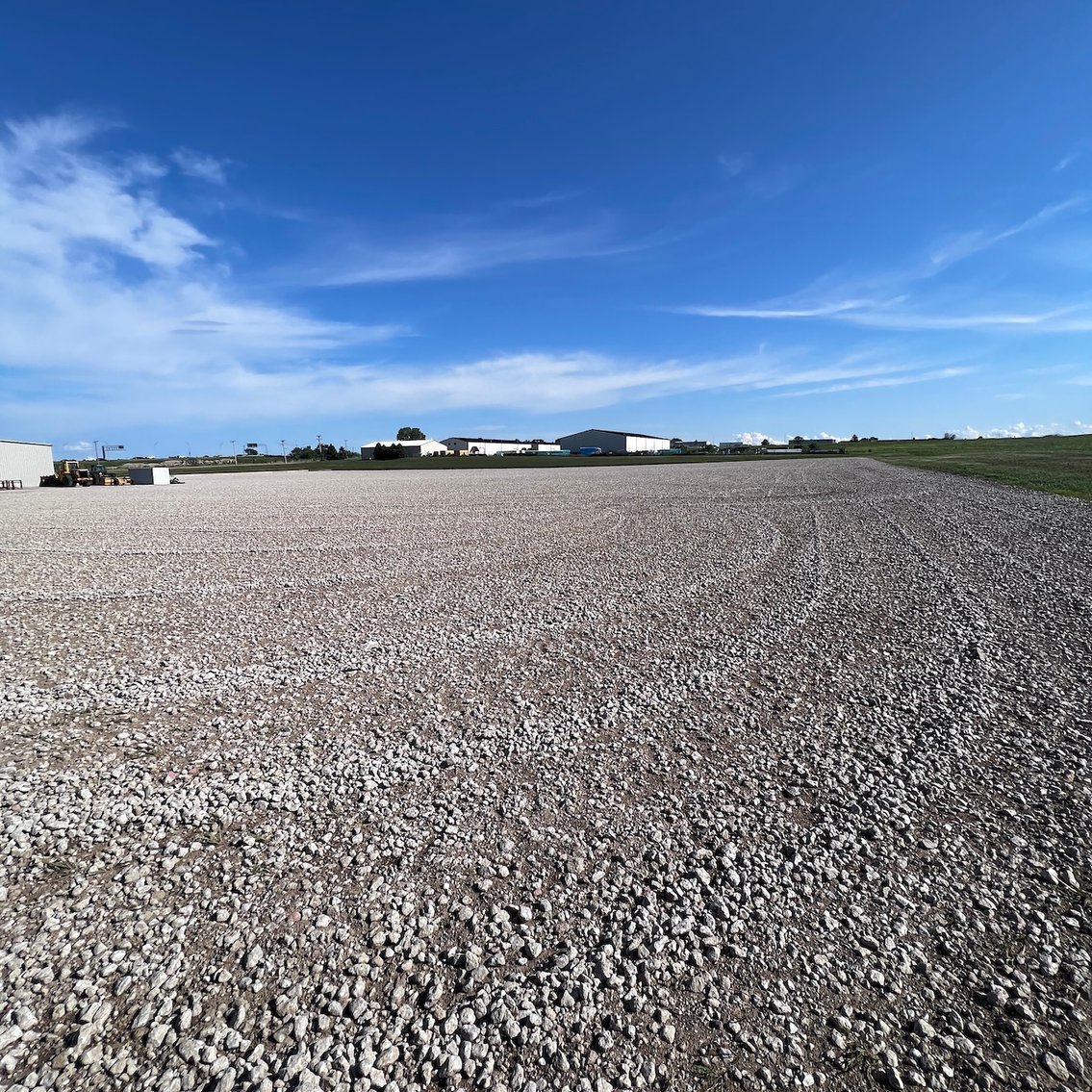 Image for TREMENDOUS HIGH VISIBILITY COMMERCIAL PROPERTY NO RESERVE LIVE AUCTION