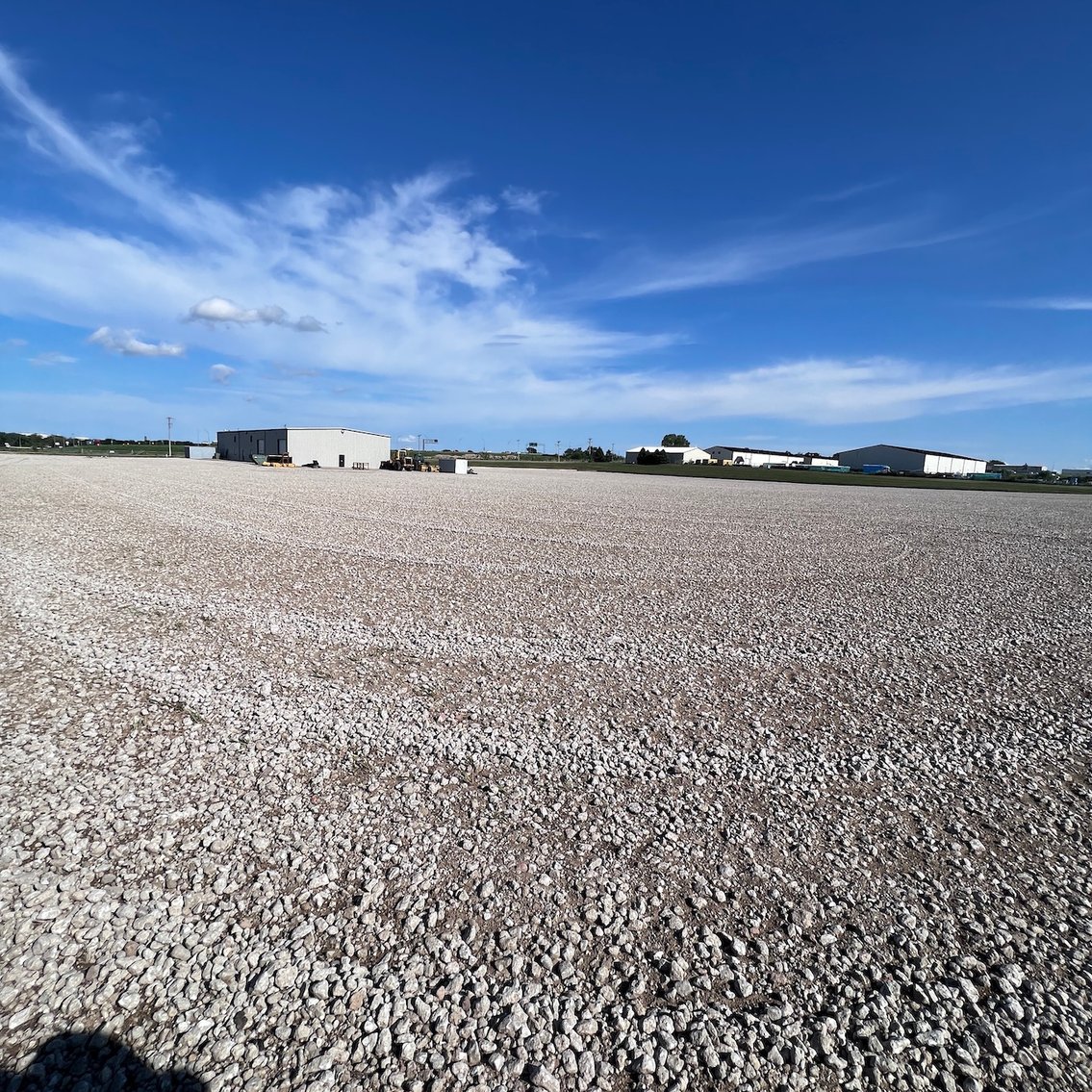 Image for TREMENDOUS HIGH VISIBILITY COMMERCIAL PROPERTY NO RESERVE LIVE AUCTION