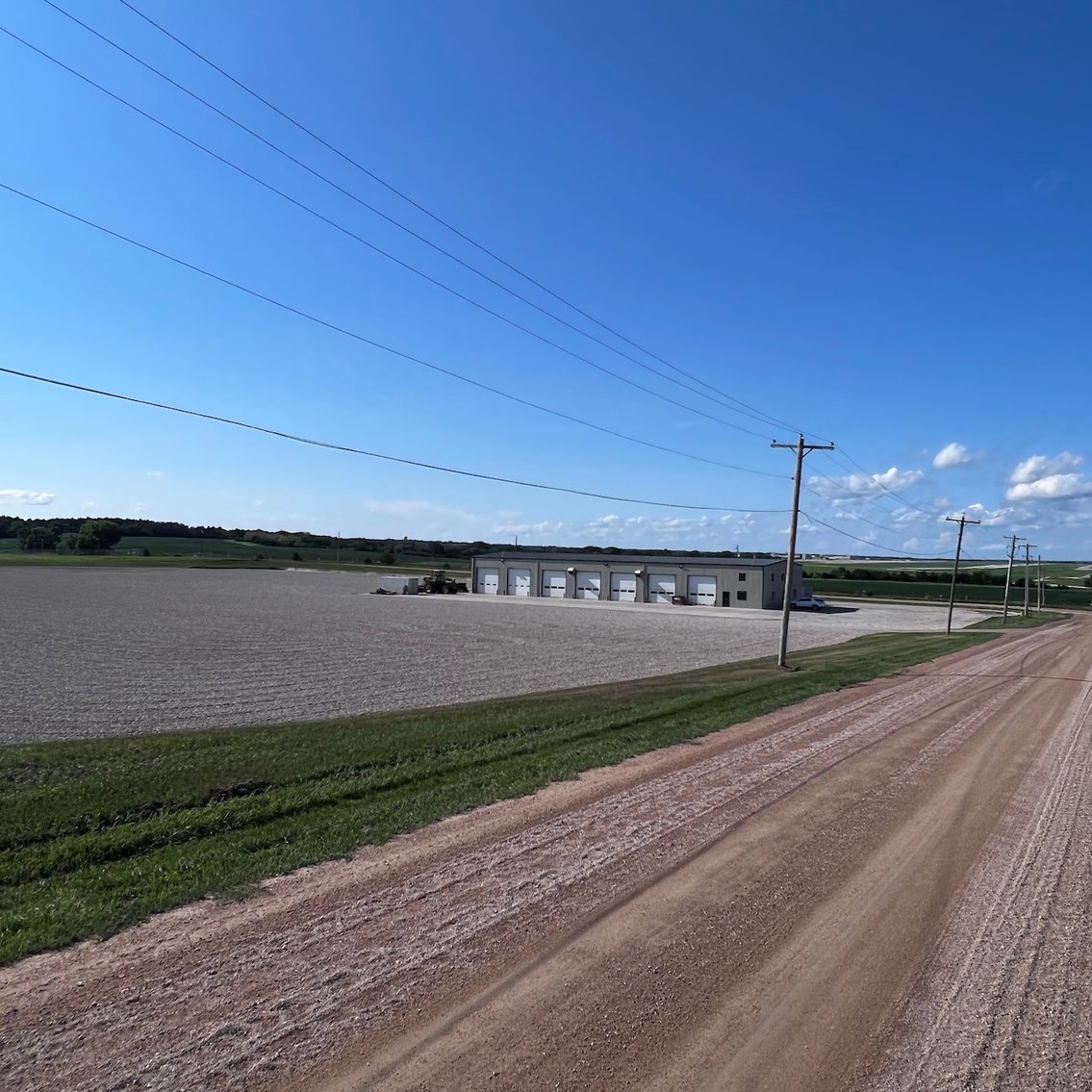 Image for TREMENDOUS HIGH VISIBILITY COMMERCIAL PROPERTY NO RESERVE LIVE AUCTION