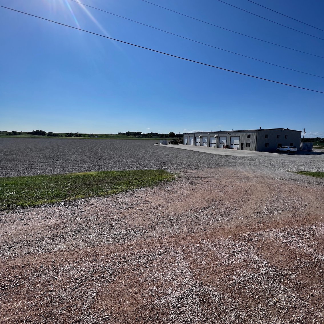 Image for TREMENDOUS HIGH VISIBILITY COMMERCIAL PROPERTY NO RESERVE LIVE AUCTION