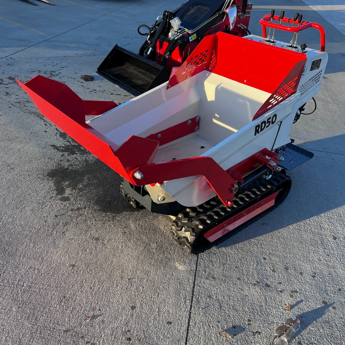 Image for MINI-EX, ATTACHMENTS, CONTAINERS NO RESERVE ONLINE ONLY AUCTION