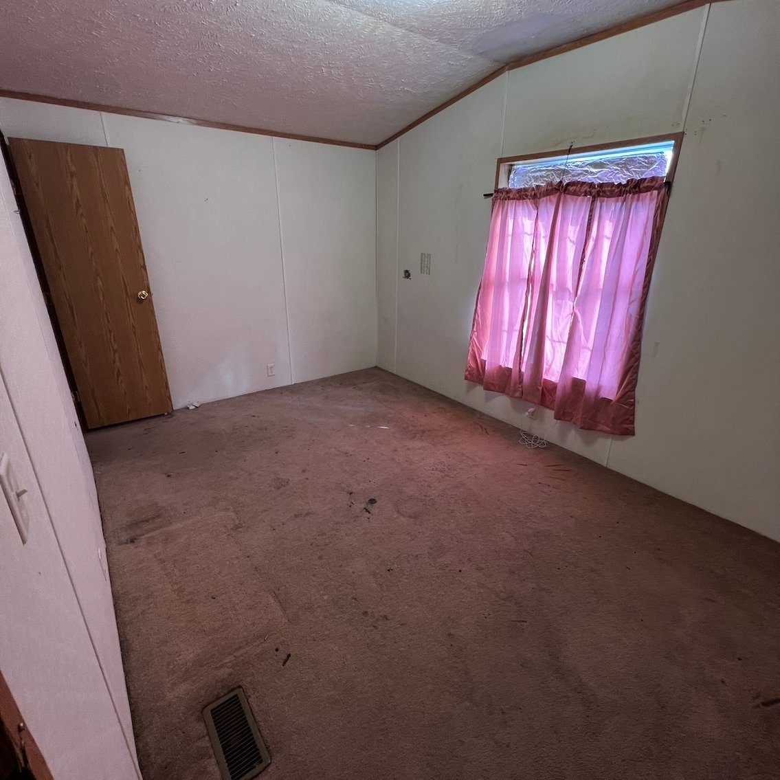 Image for NO-RESERVE RESIDENTIAL REAL ESTATE MOBILE HOME & LAND LIVE ESTATE AUCTION