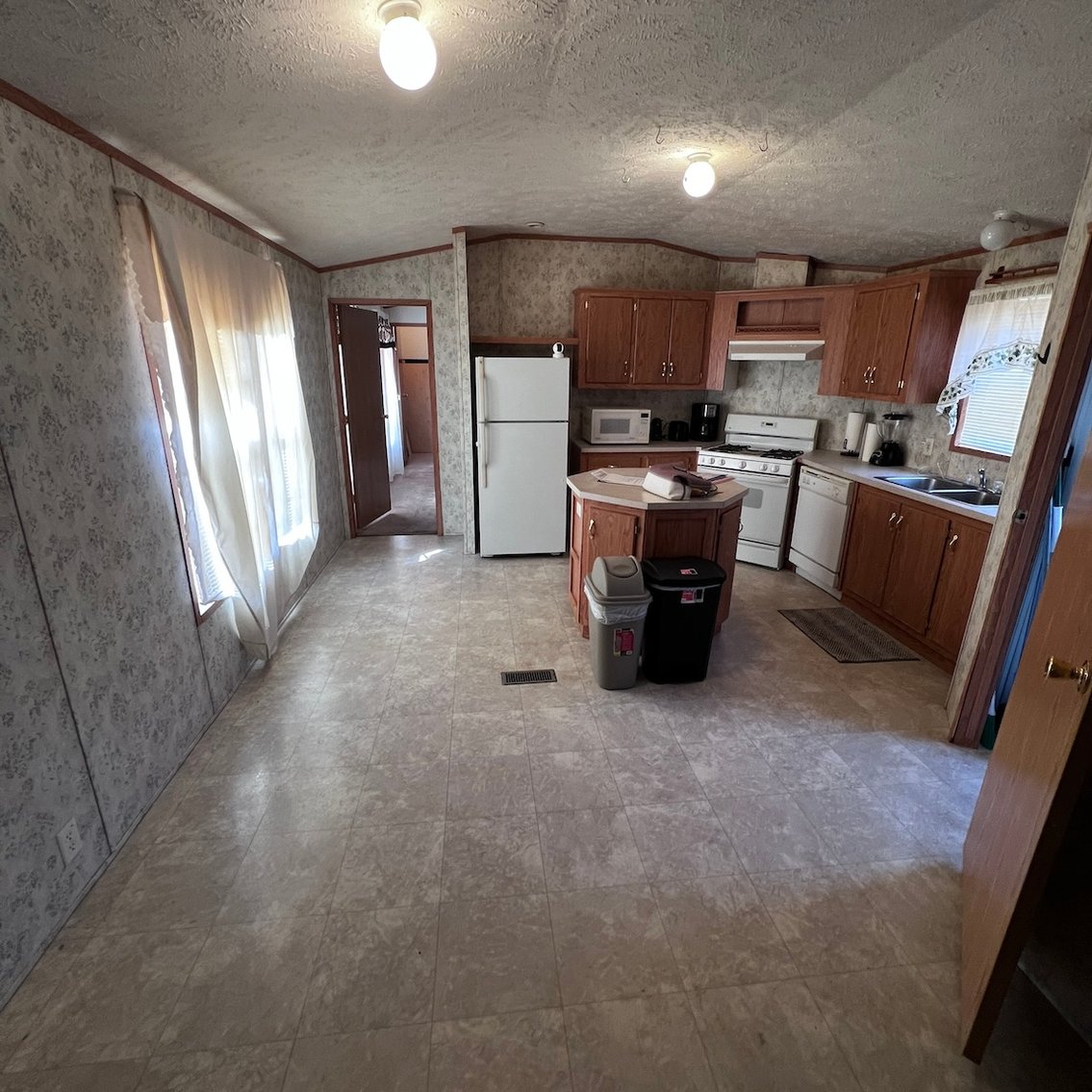 Image for NO-RESERVE RESIDENTIAL REAL ESTATE MOBILE HOME & LAND LIVE ESTATE AUCTION