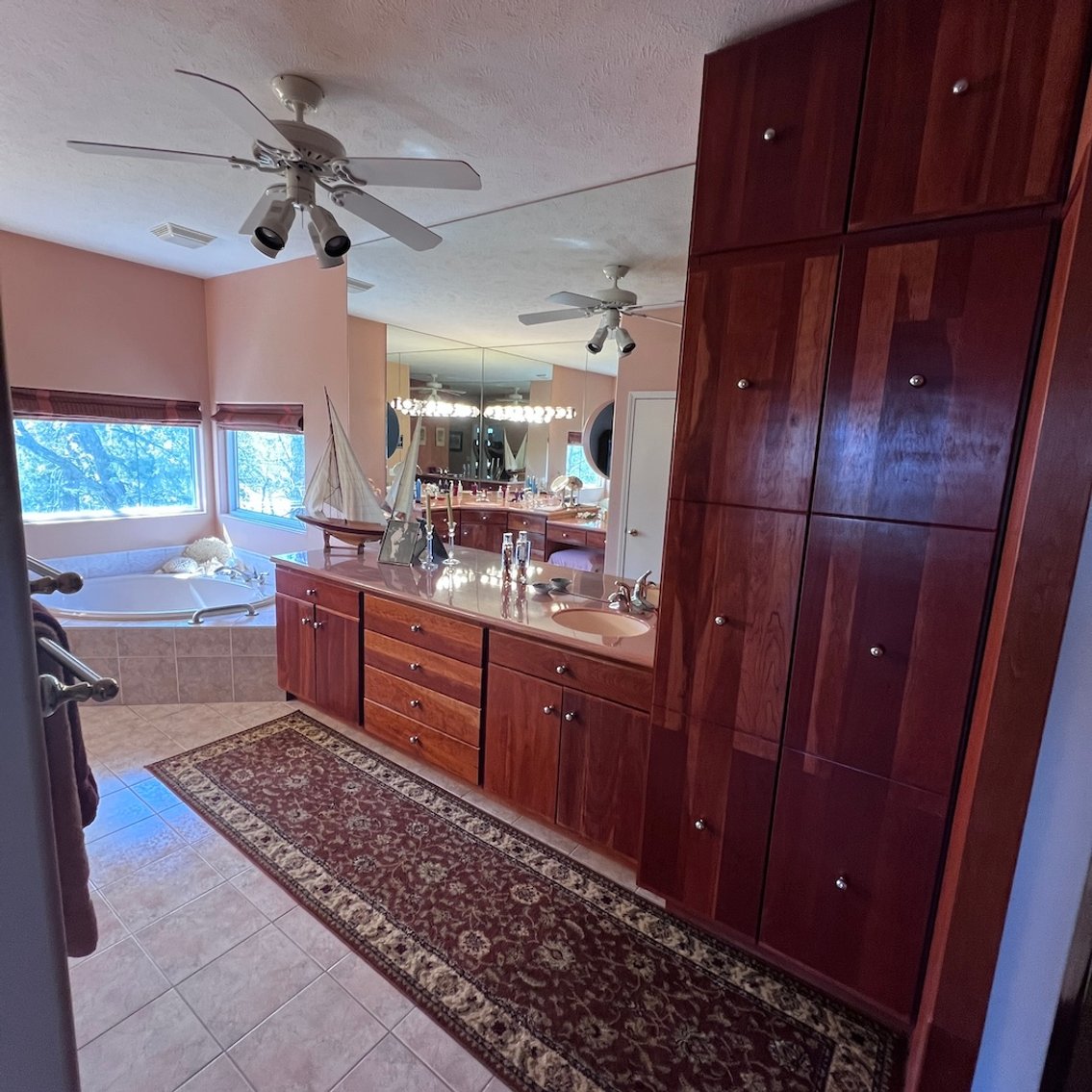 Image for Breathtaking Riverview Escape