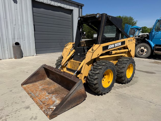 Image for Eastern Nebraska's Late Model Truck, Trailer, Construction & Farm Equipment No Reserve LIVE Auction