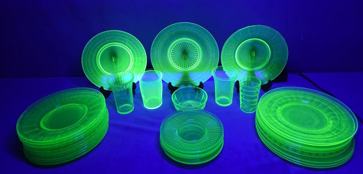 Image for Selling for the Dan and Fran Marcum Living Estate