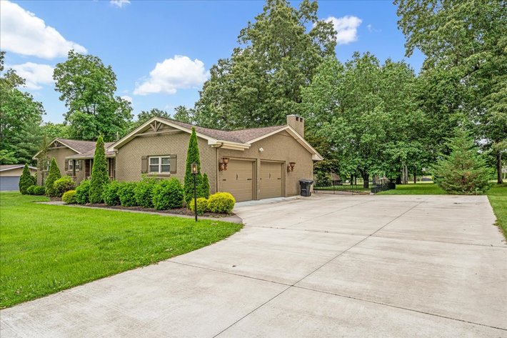 Image for 1809 Country Club Dr. Tullahoma, TN 37388