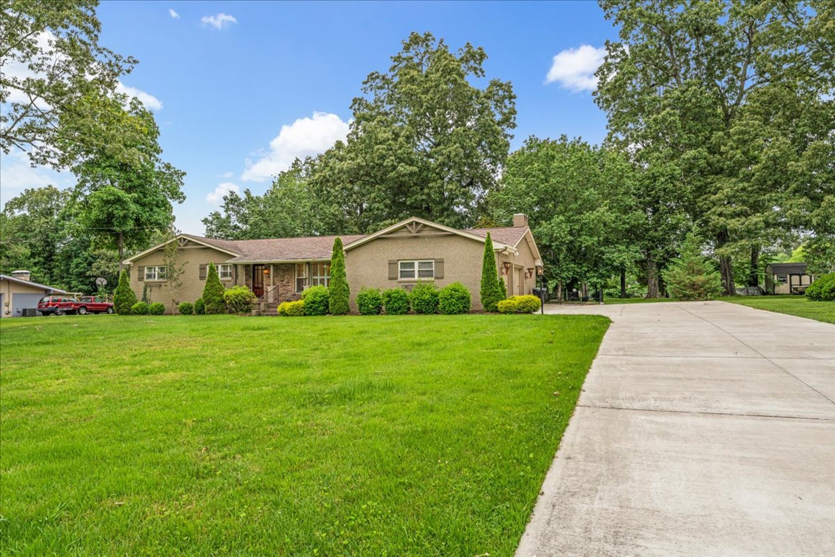 Image for 1809 Country Club Dr. Tullahoma, TN 37388