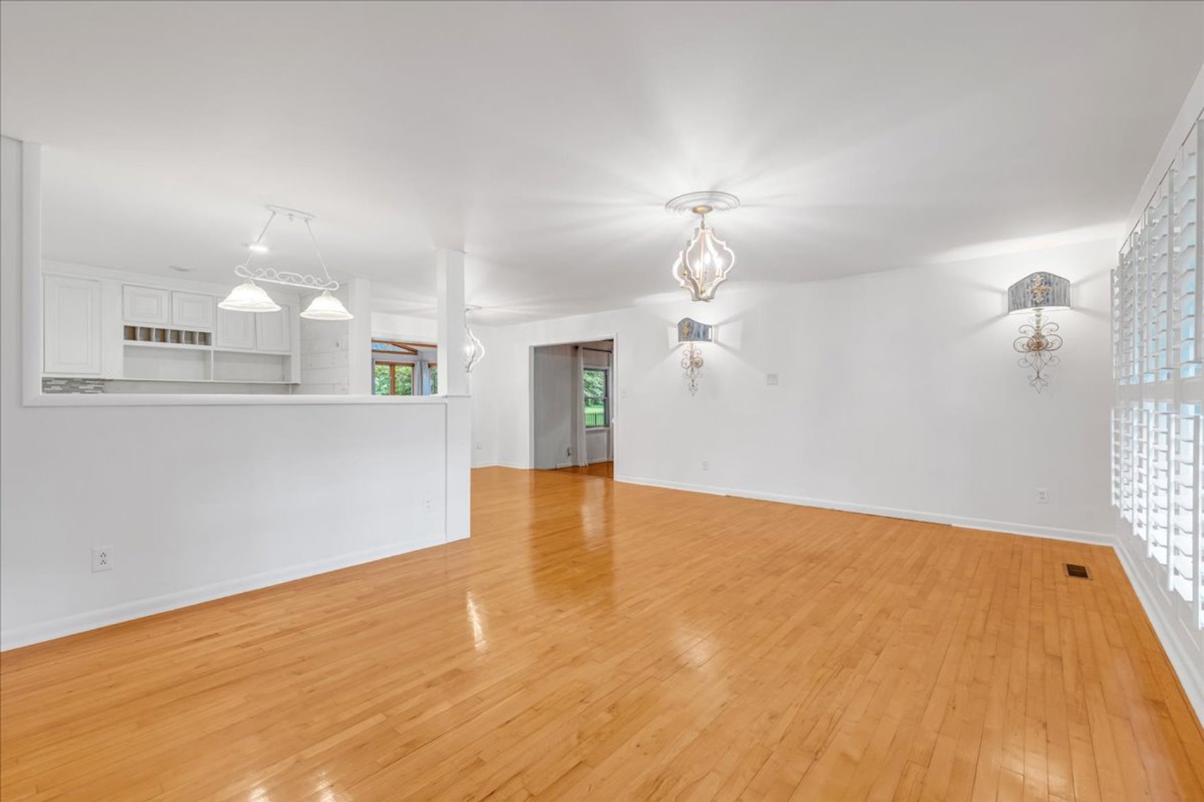 Image for 1809 Country Club Dr. Tullahoma, TN 37388