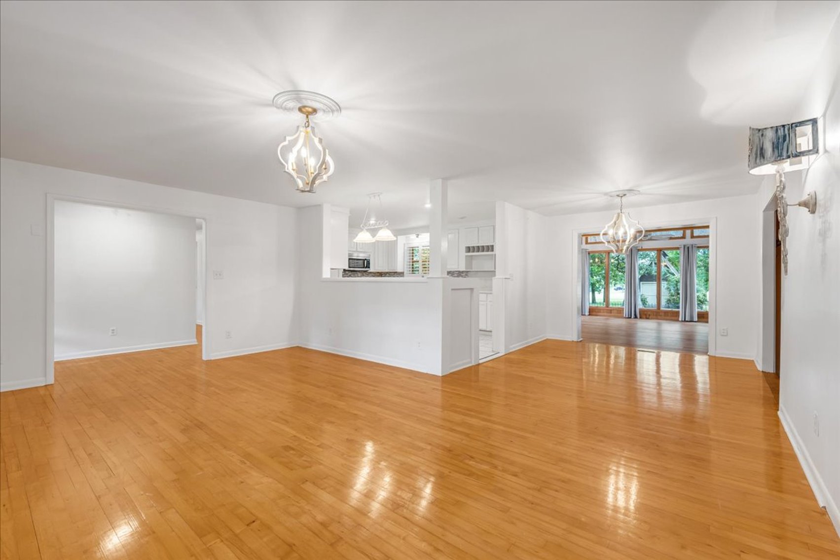 Image for 1809 Country Club Dr. Tullahoma, TN 37388