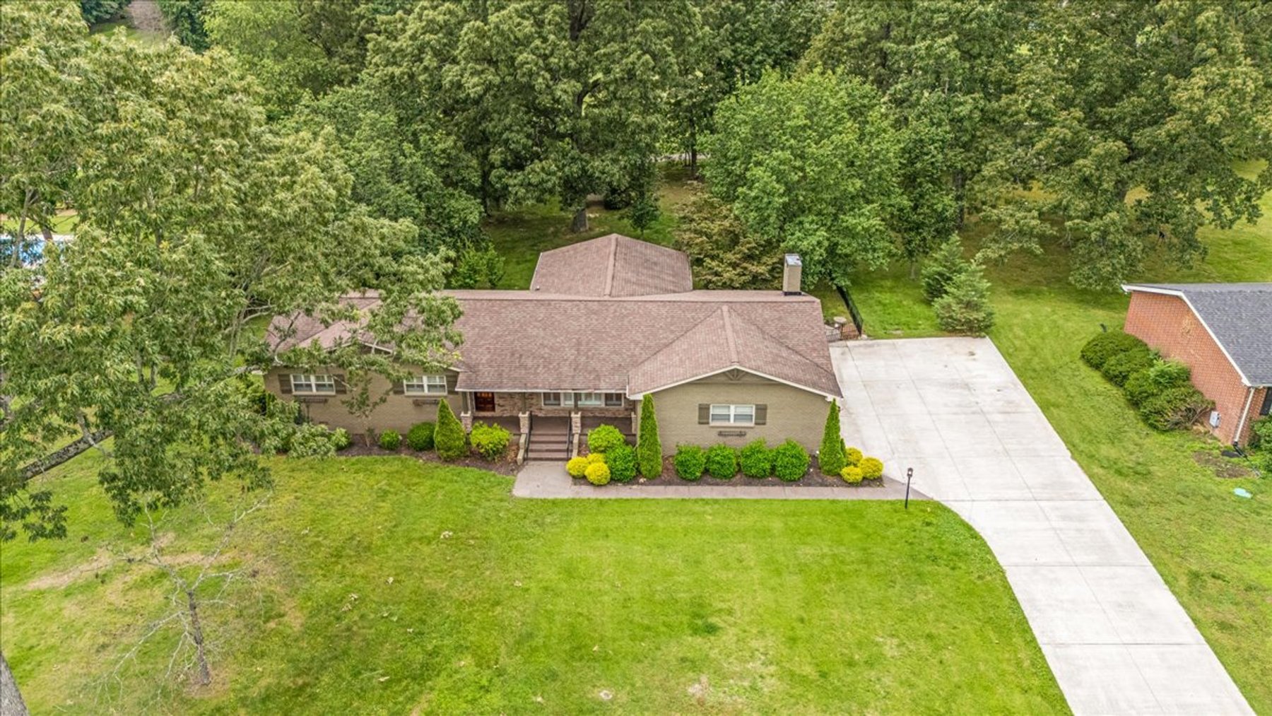 Image for 1809 Country Club Dr. Tullahoma, TN 37388