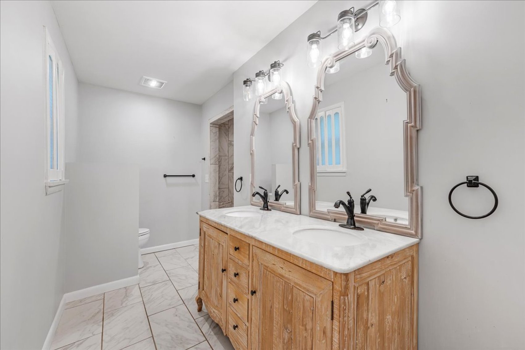 Image for 1809 Country Club Dr. Tullahoma, TN 37388