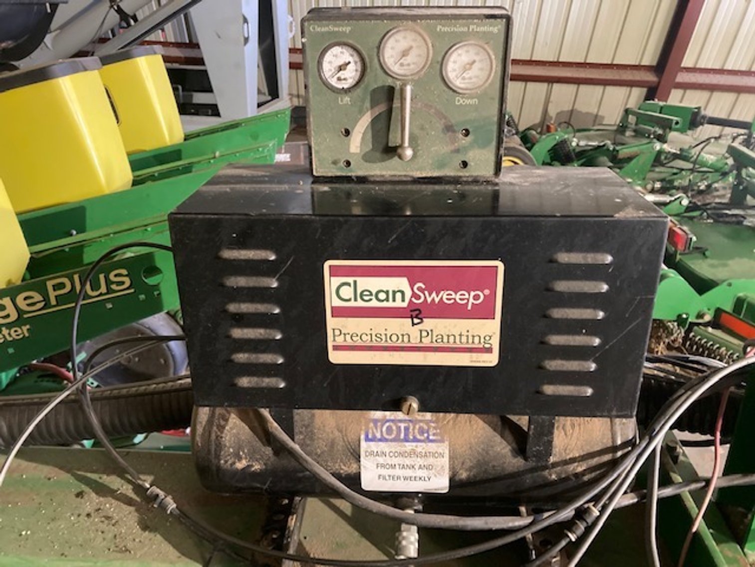 Image for John Deere 1760 Planter