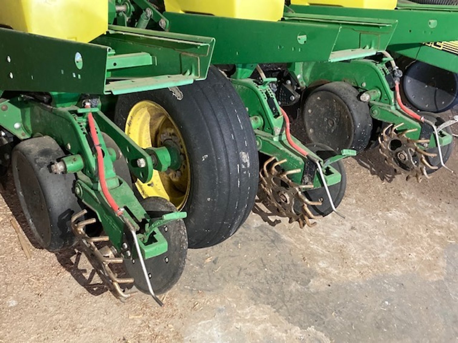 Image for John Deere 1760 Planter