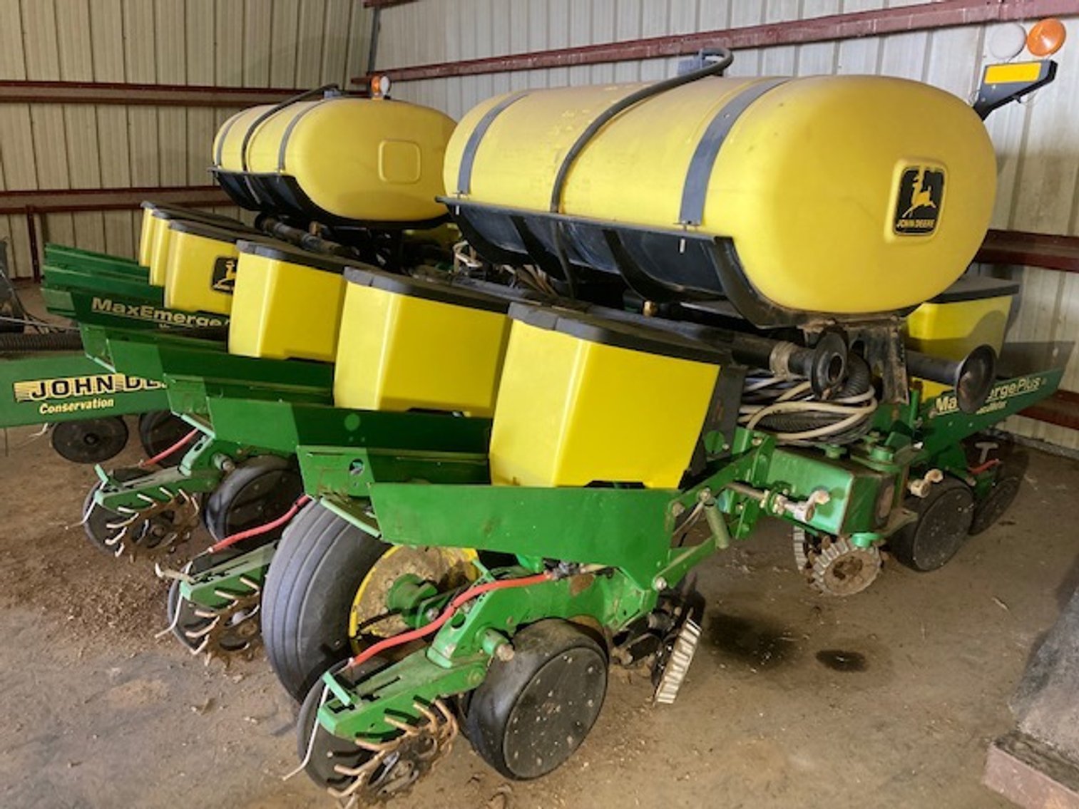 Image for John Deere 1760 Planter