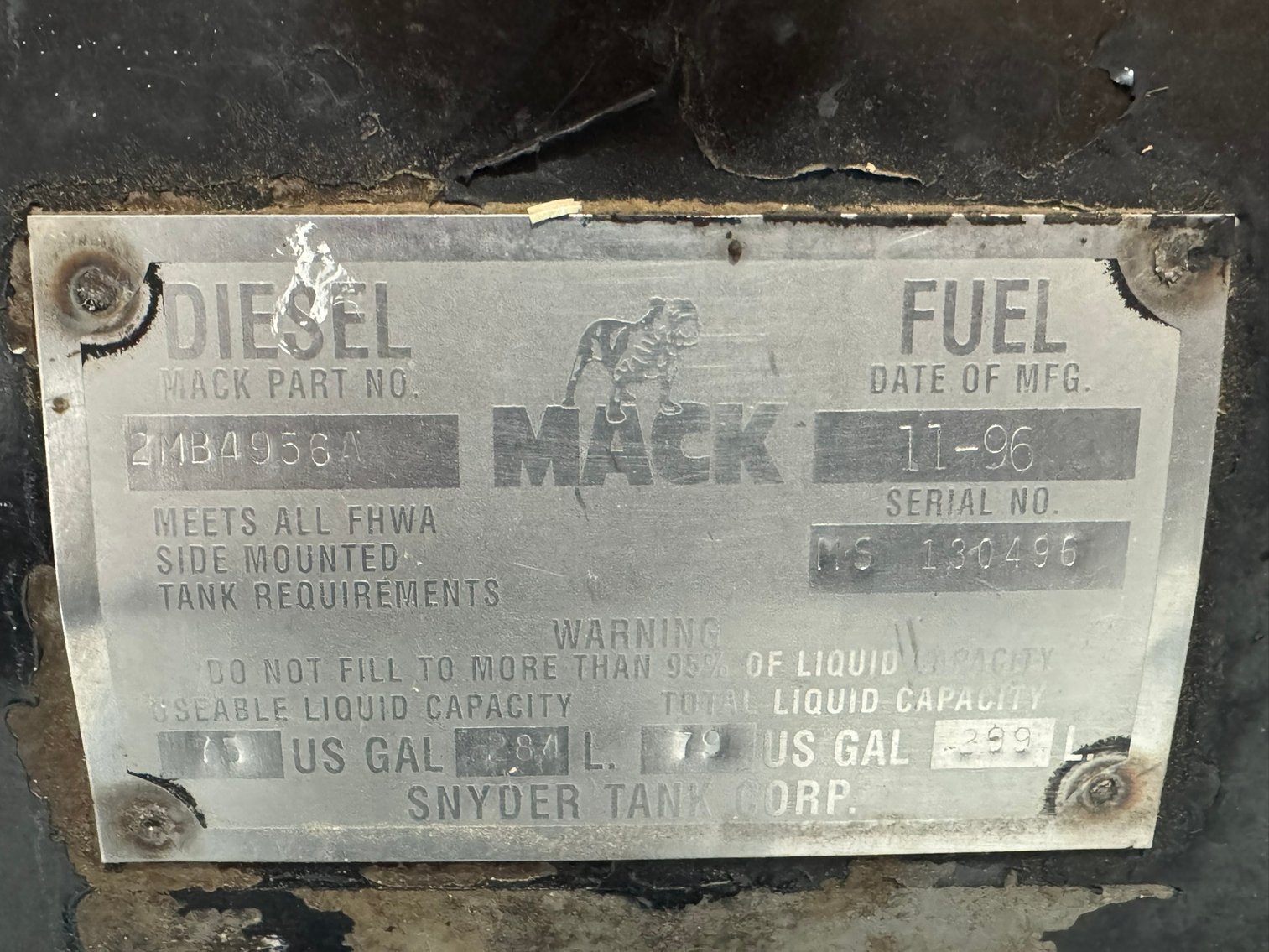 Image for 1997 MACK RD688S