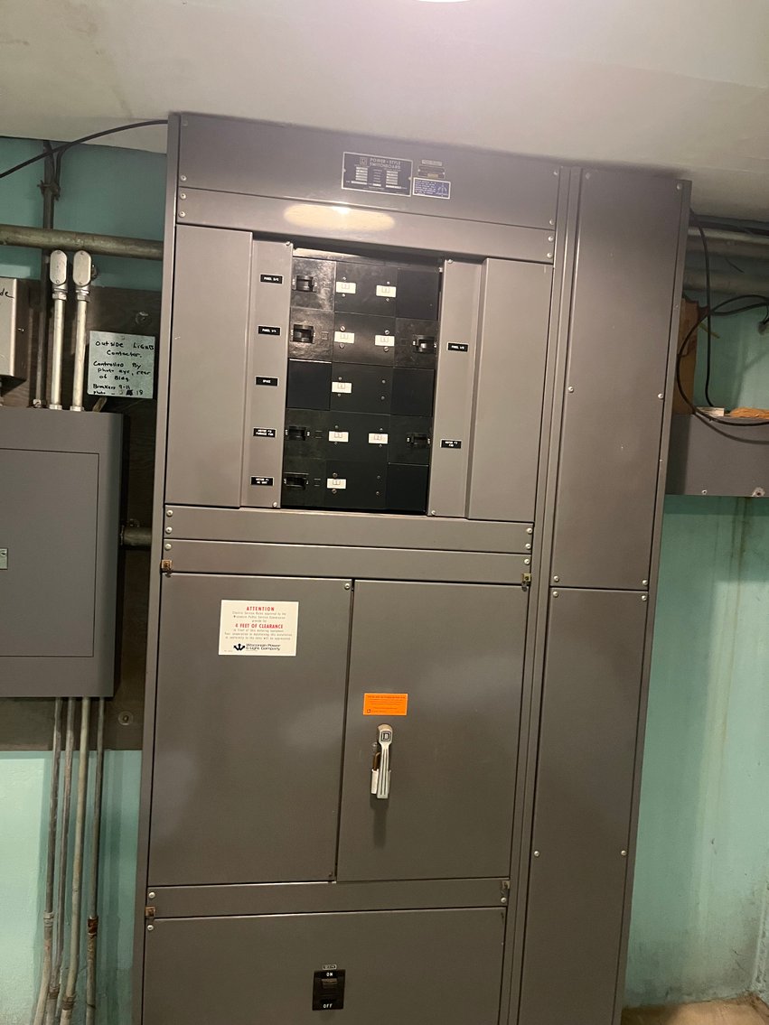 Image for Mayville Commercial Building For Sale by Online Bidding