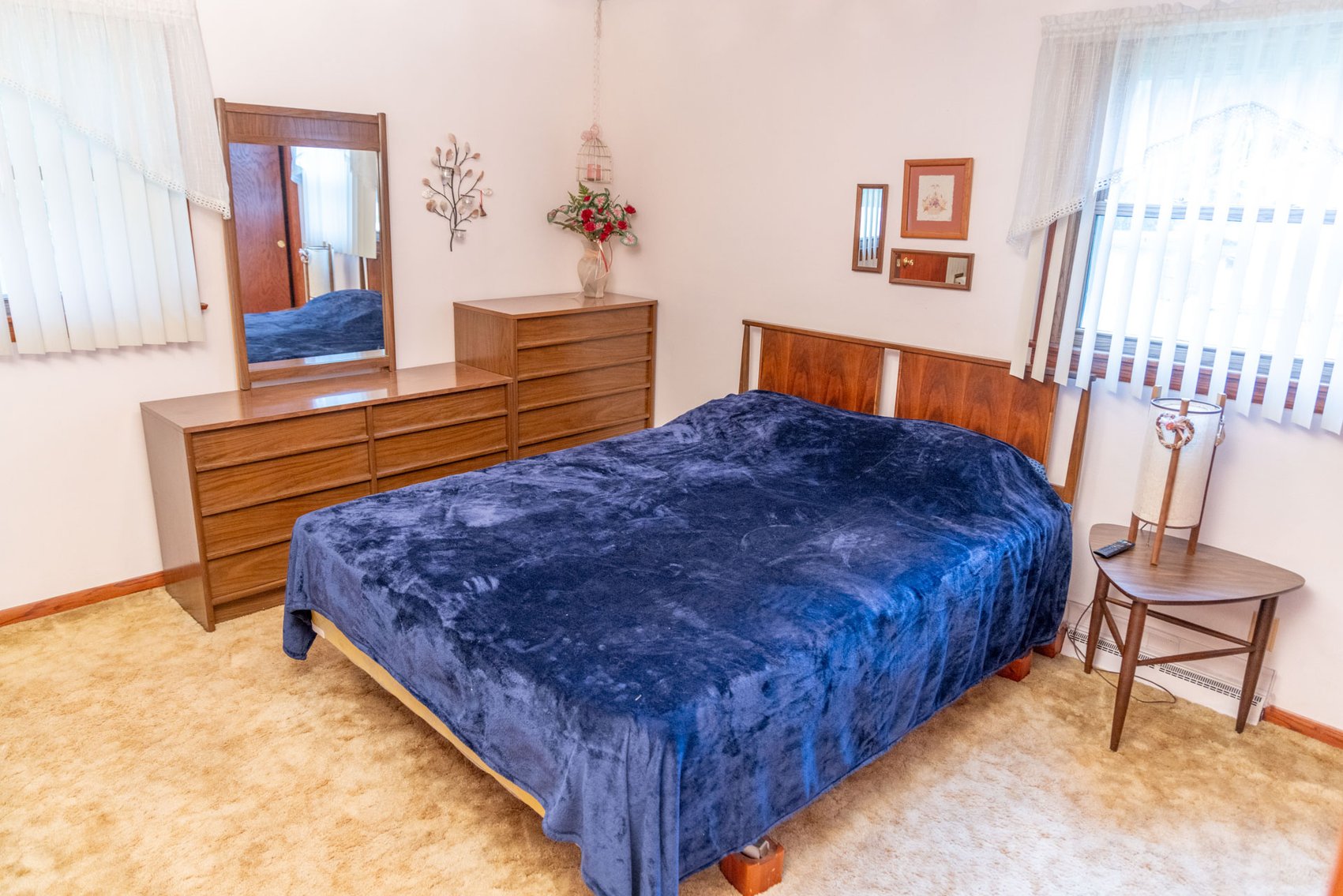 Image for Oconomowoc Ranch Home W395N5892 Laketon Ave For Sale by Online Bidding