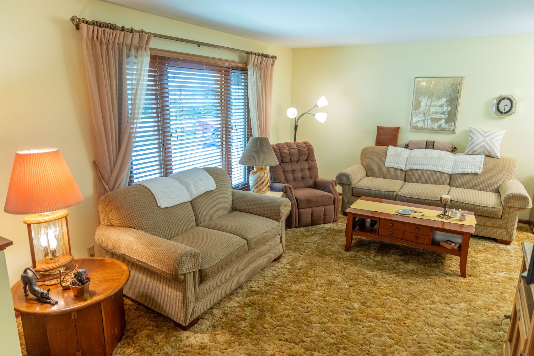 Image for Oconomowoc Ranch Home W395N5892 Laketon Ave For Sale by Online Bidding