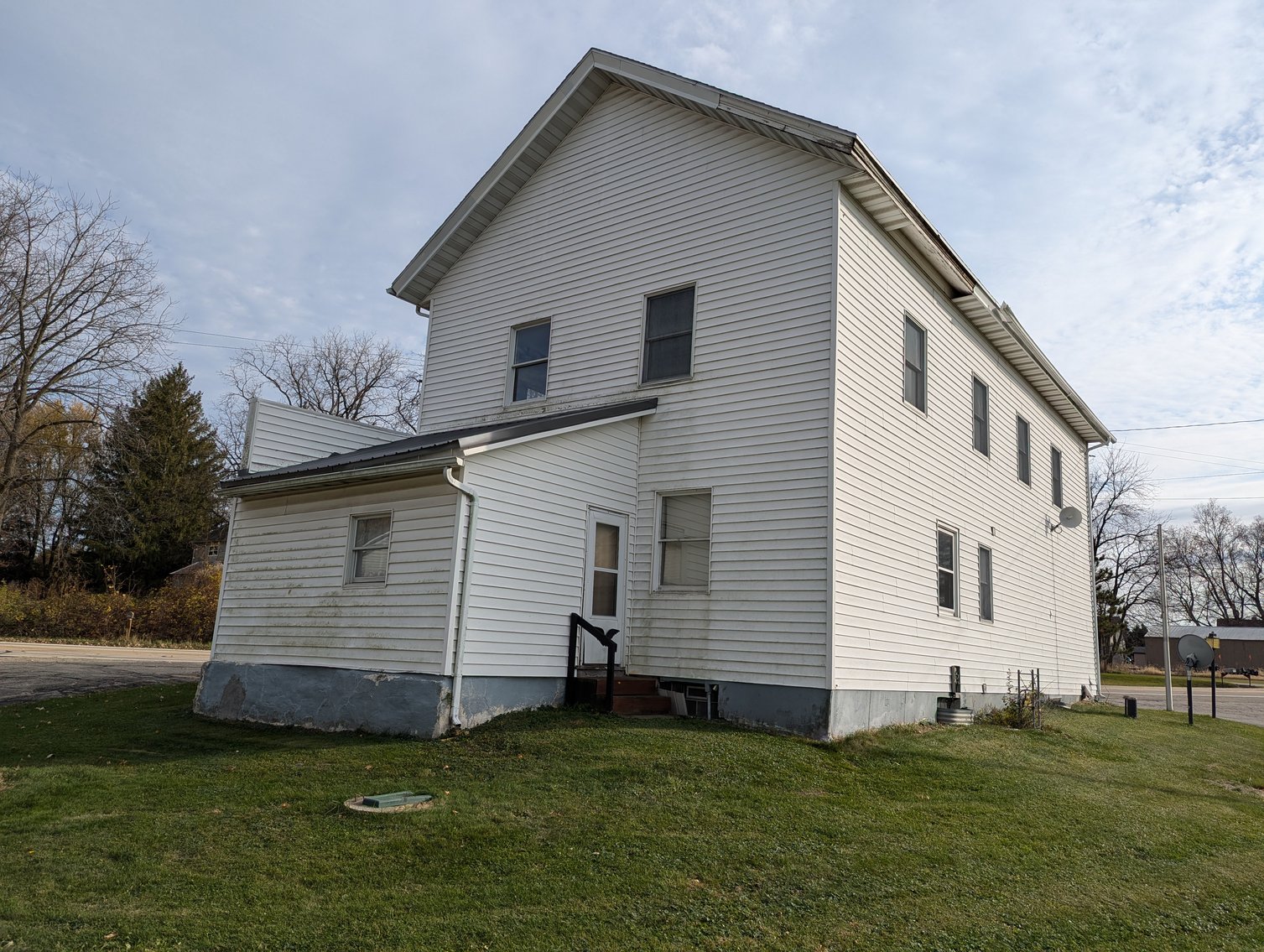 Image for Rolling Prairie Bar, Rental Home and 4-Car Garage