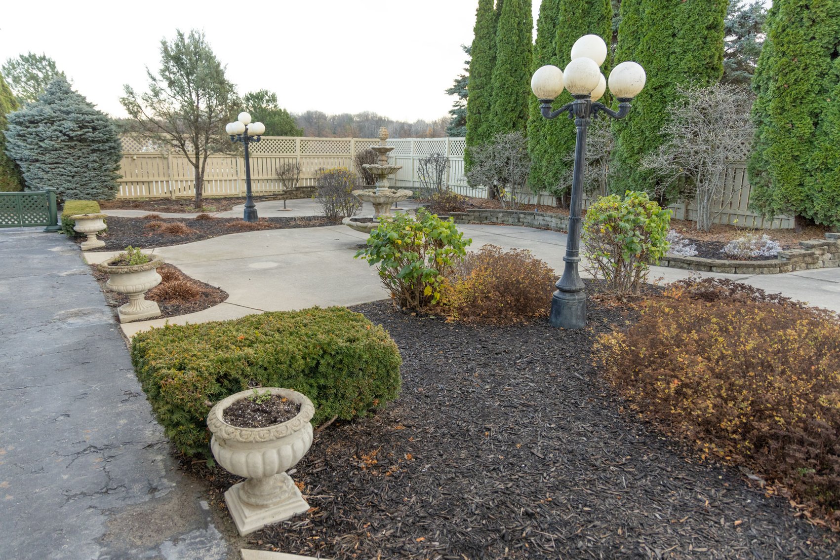 Image for Washington County Casual Family Pub & Restaurant For Sale