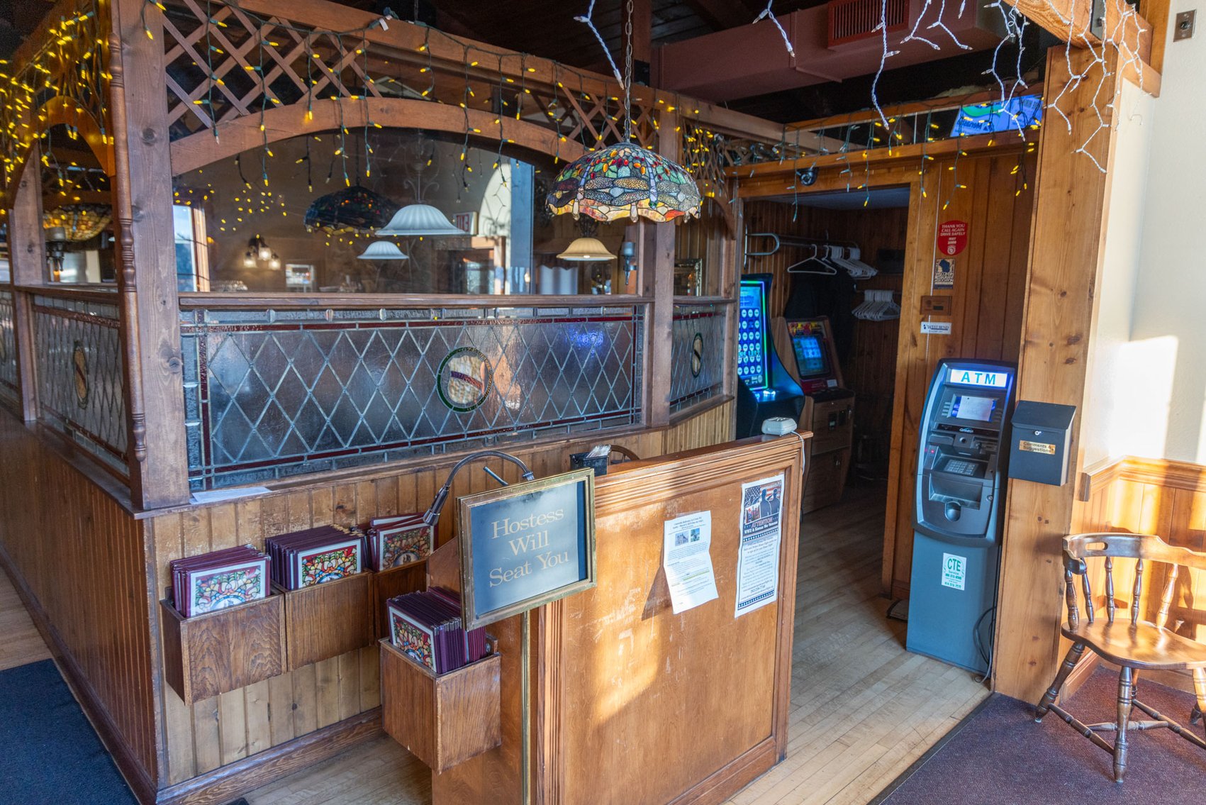 Image for Washington County Casual Family Pub & Restaurant For Sale