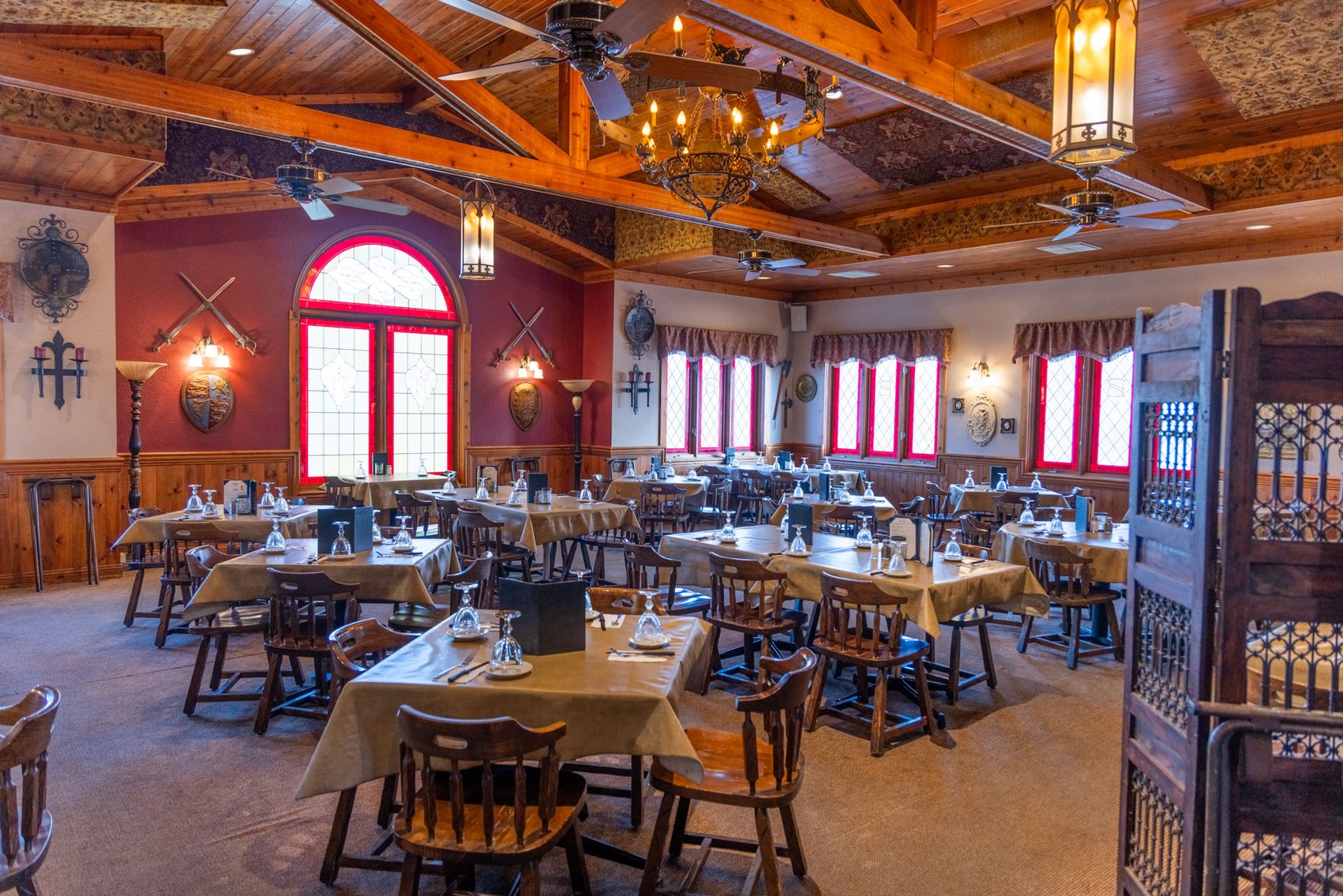 Image for Washington County Casual Family Pub & Restaurant For Sale