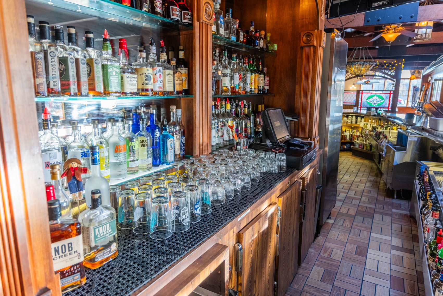 Image for Washington County Casual Family Pub & Restaurant For Sale