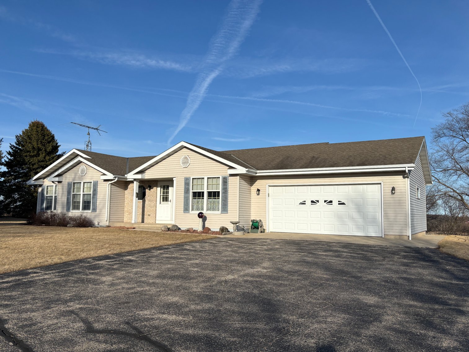 Image for 13 Acre COUNTRY ESTATE For Sale by Online Bidding