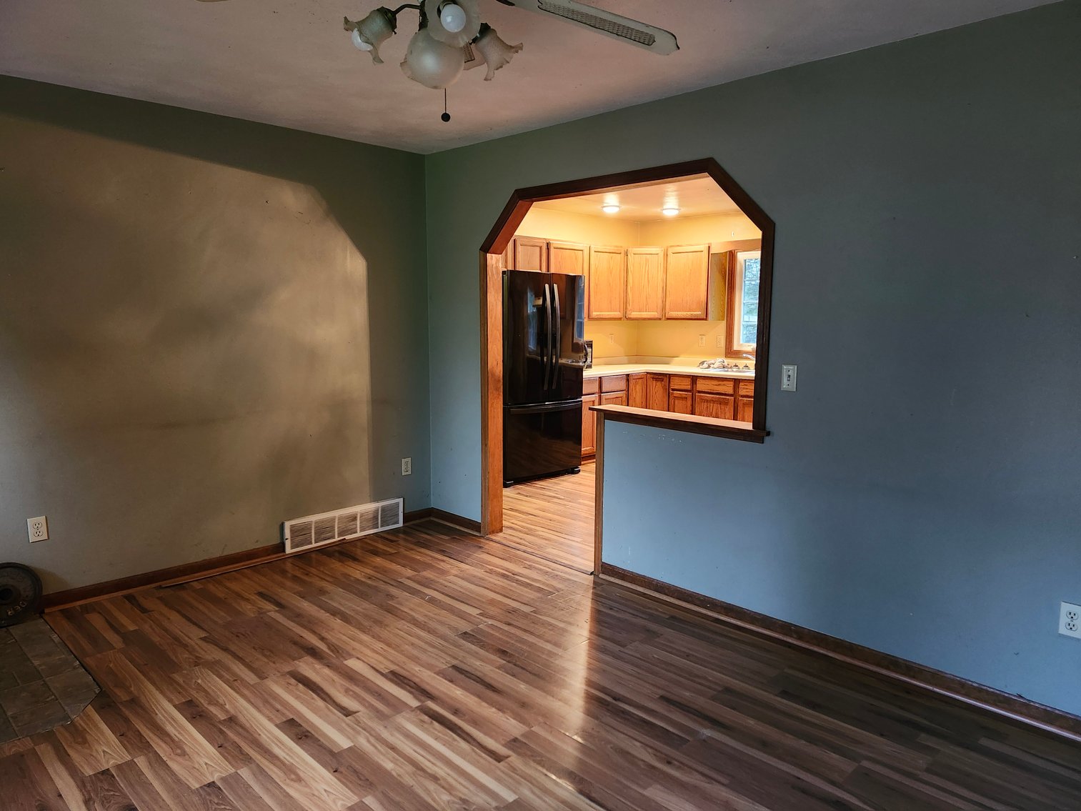 Image for 205 Alvin Circle, Beaver Dam – Online Bidding for Quiet Cul-de-Sac Home