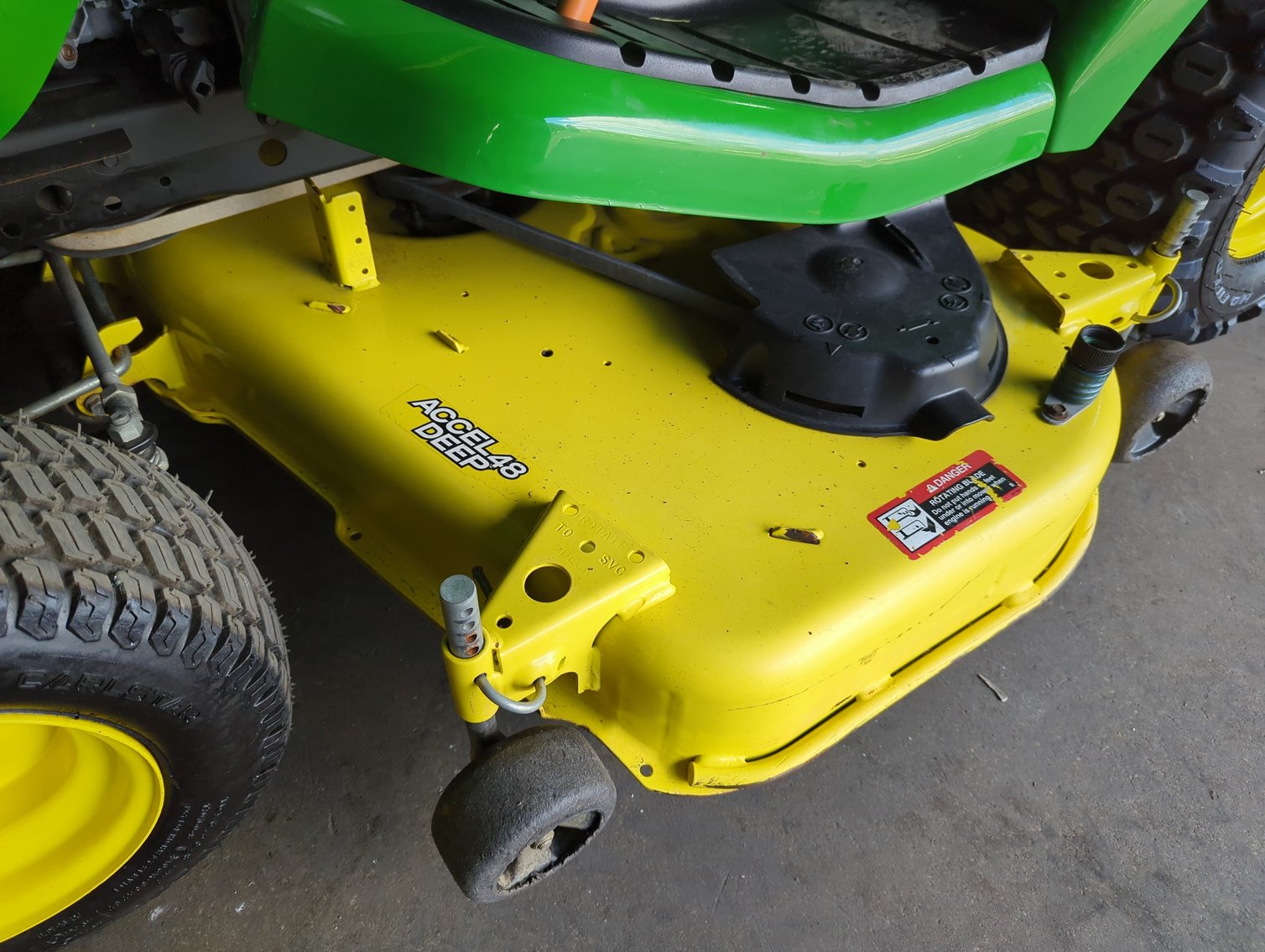 Image for 2017 John Deere X590 48