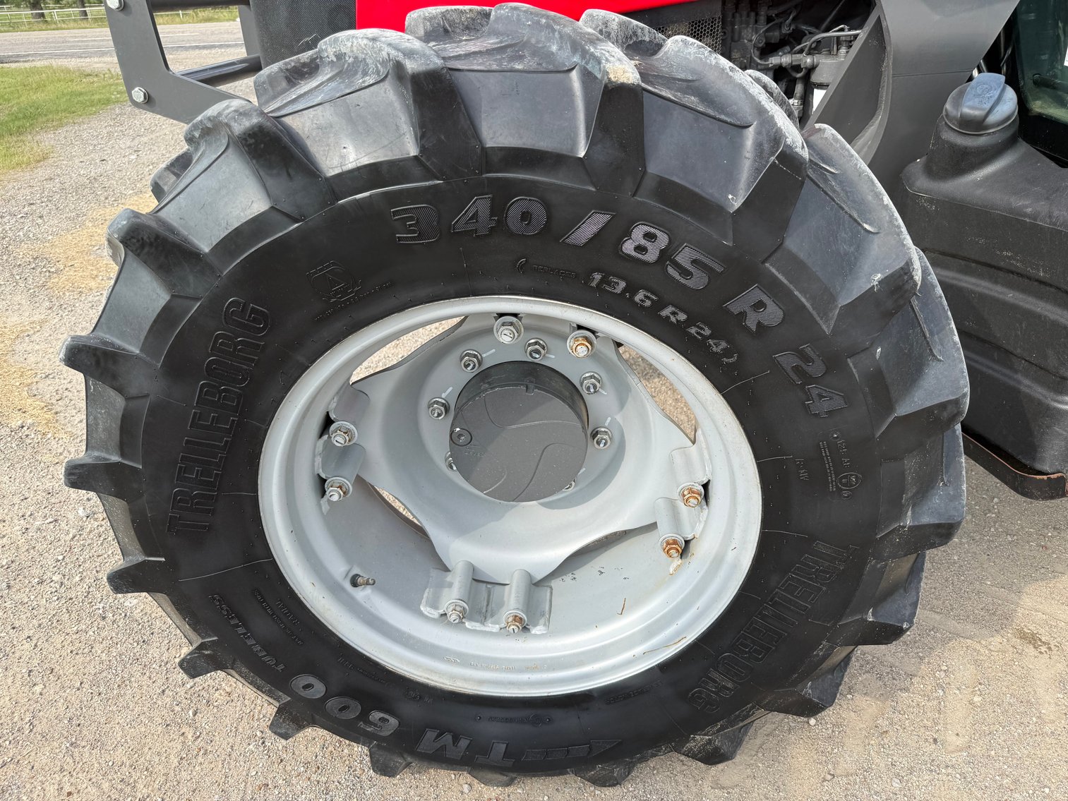 Image for SOLD Massey Ferguson 4710 Ag Tractor