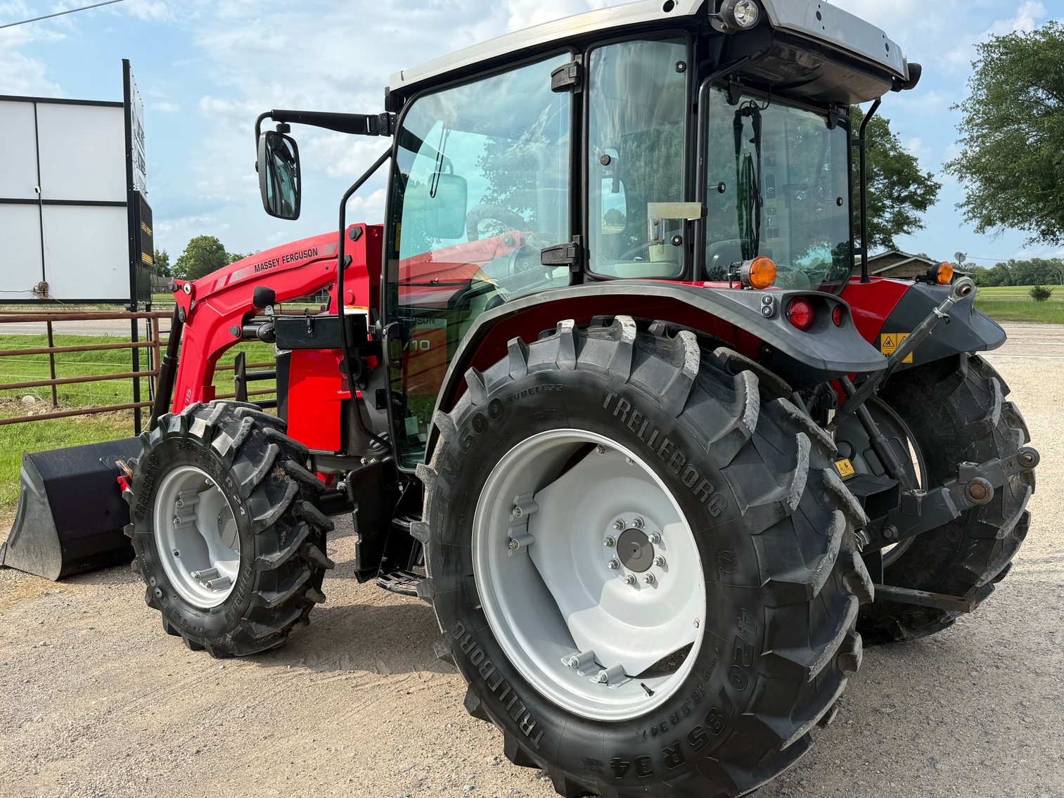 Image for SOLD Massey Ferguson 4710 Ag Tractor