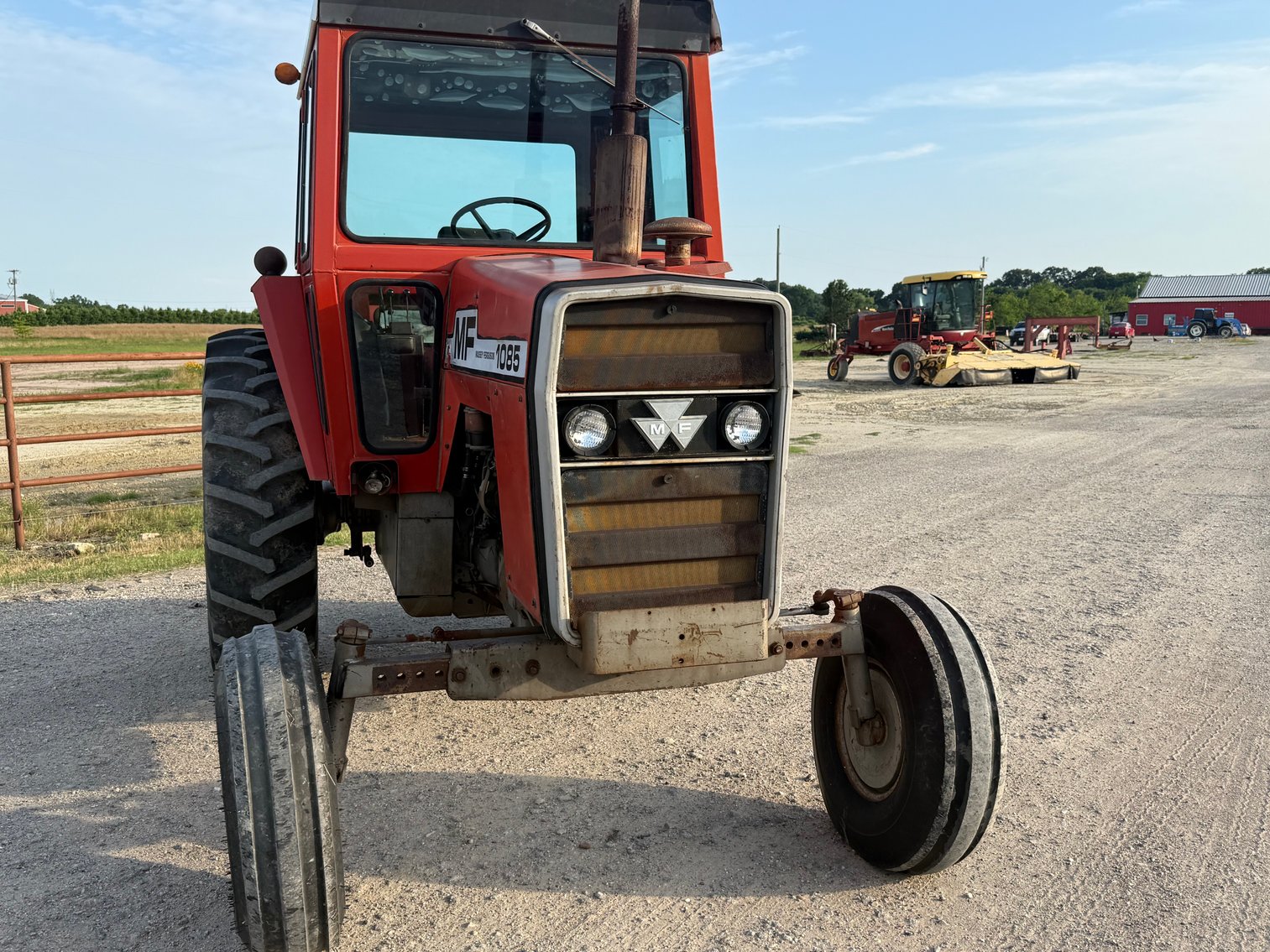 Image for Massey Ferguson 1085 Ag Tractor