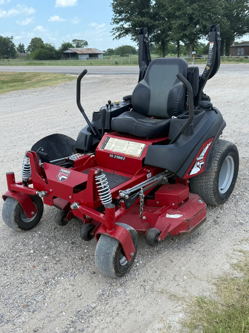 Image for Ferris IS200Z Commercial Zero Turn Mower