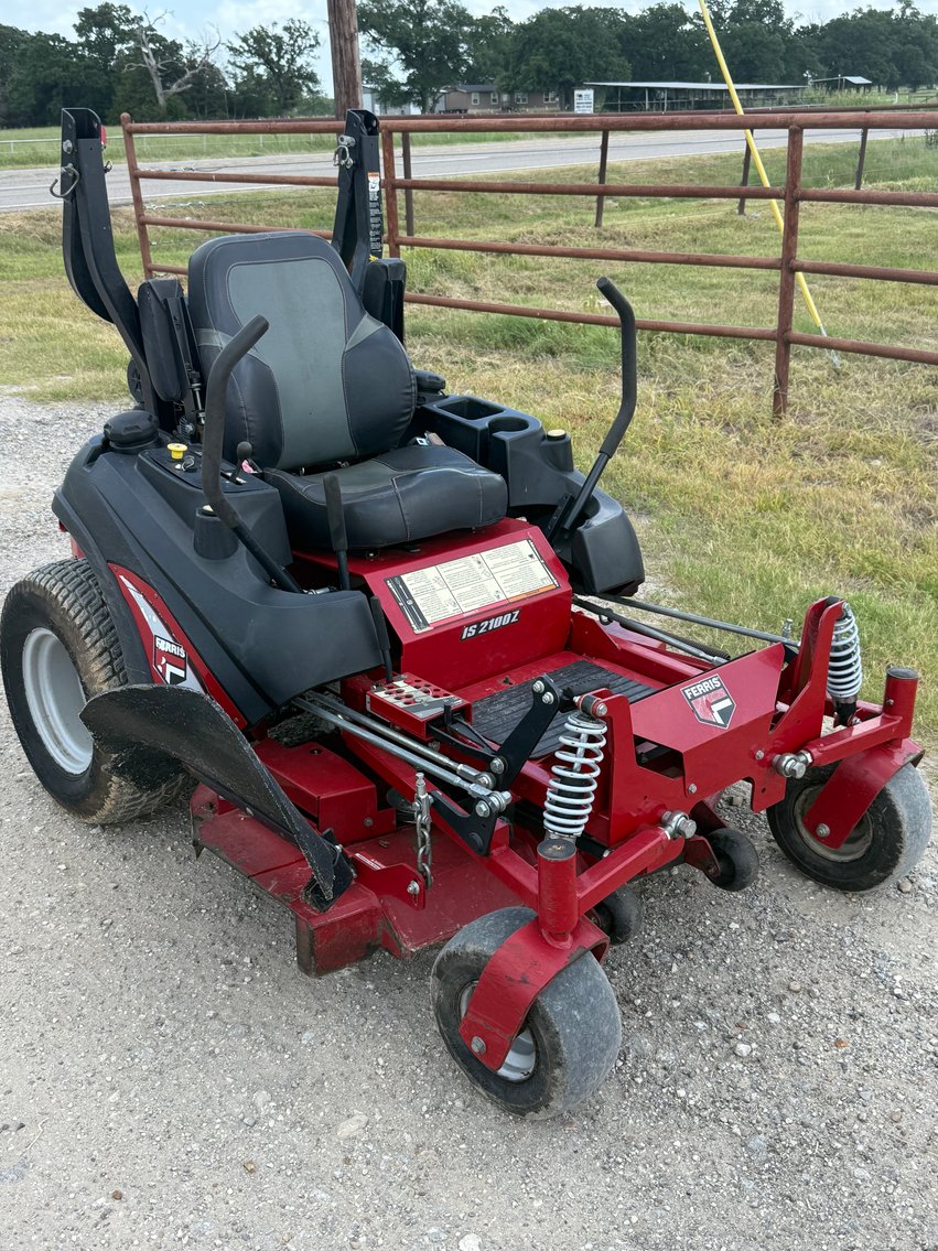 Image for Ferris IS200Z Commercial Zero Turn Mower