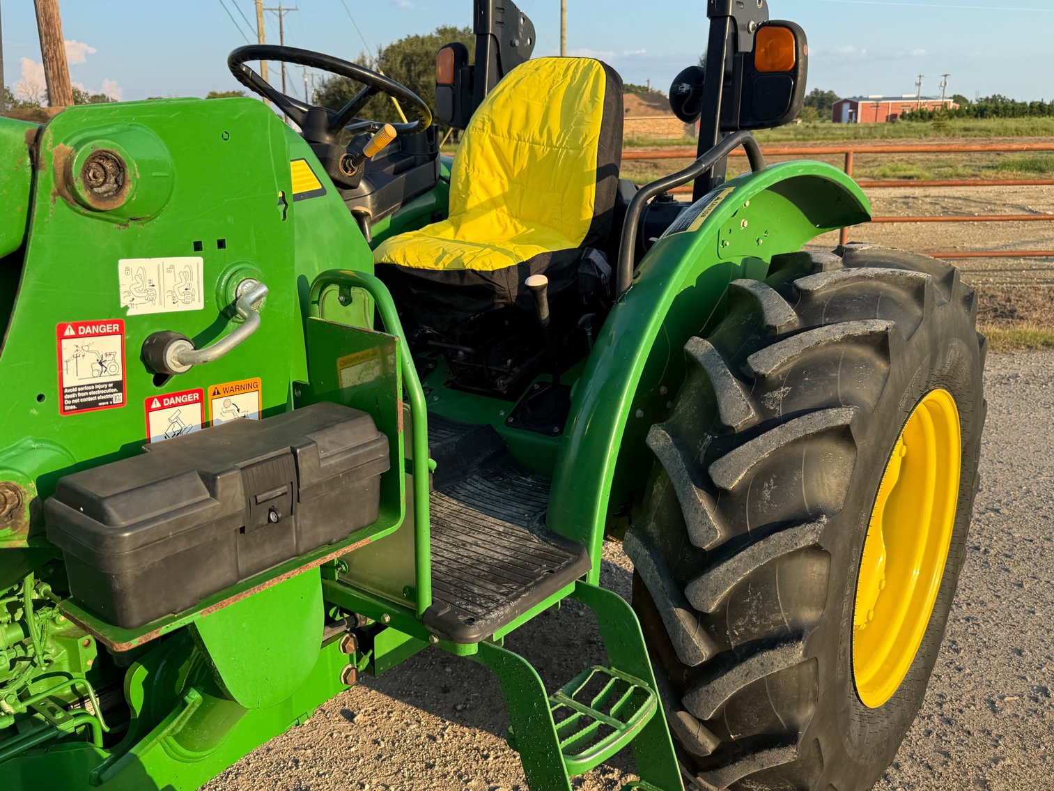 Image for John Deere 5065E Ag Utility Tractor