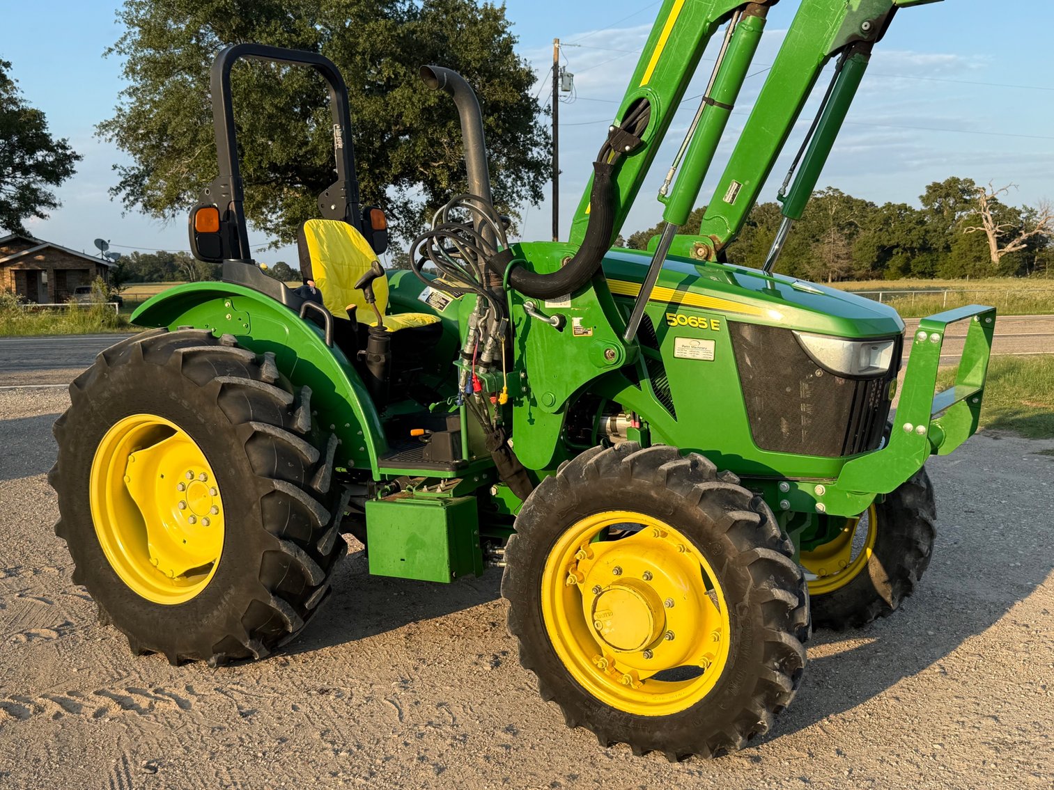 Image for John Deere 5065E Ag Utility Tractor