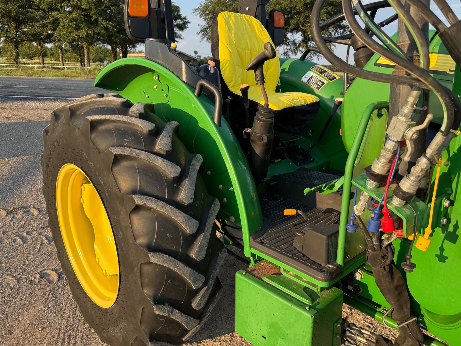 Image for John Deere 5065E Ag Utility Tractor