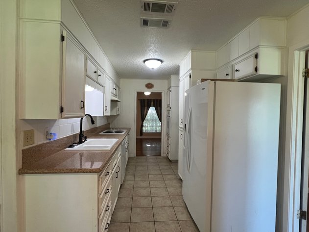 Image for 1603 South 2nd St, Killeen, TX 76541 - Real Estate Auction