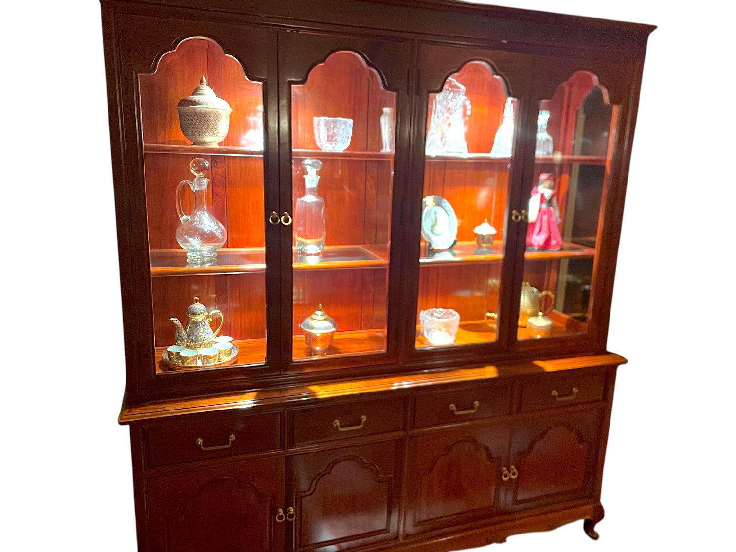 Image for Curated Online Auction | Furniture, Jewelry, Asian Antiques & More