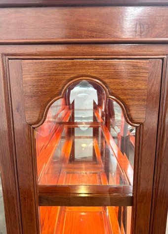 Image for Curated Online Auction | Furniture, Jewelry, Asian Antiques & More