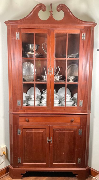 Image for FAR 739 - Botetourt County Estate - Antiques, Gold, Comics, Virginia History & More