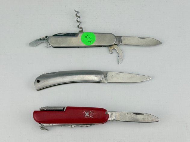 Image for (3) Assorted Folding Knives