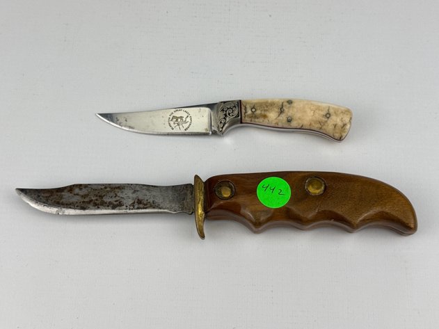 Image for (2) Fixed Blade Knives