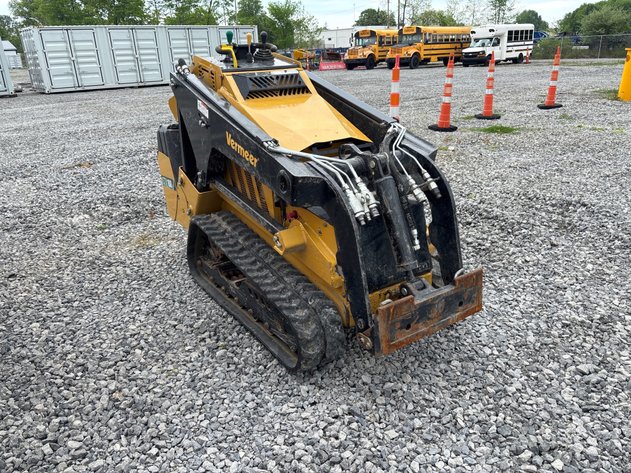 Image for Vermeer skid loader ctx100