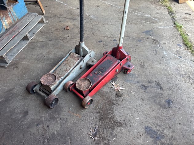 Image for (2) 2 ton floor jacks