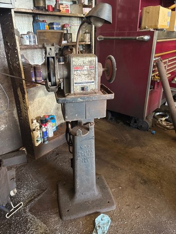 Image for Craftsman 1/2hp pedestal grinder